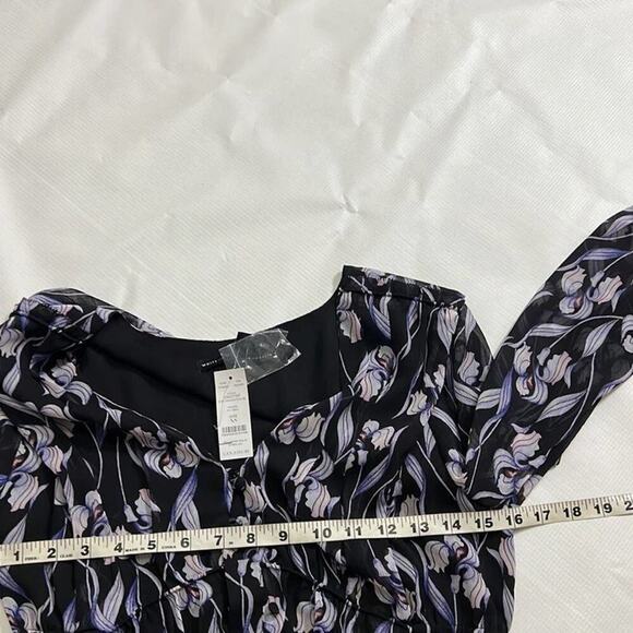 WHITE HOUSE BLACK MARKET IRIS BLOUSE SIZE‎ XS - Picture 3 of 9